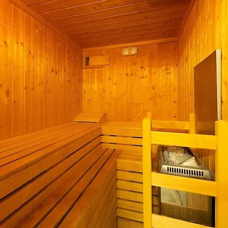 Belvedere - Pool, Sauna, Gym, Private Nightclub Villa San Fermo della Battaglia